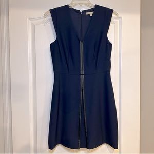EUC - Banana Republic v-neck dress - Great for petite women